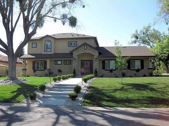 1st image of 1031 La Sierra Dr