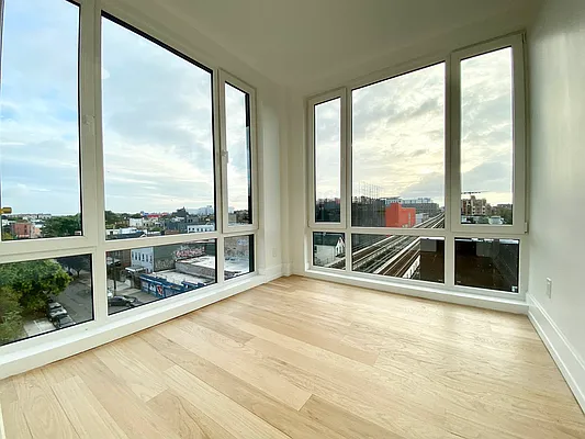 Rented by Bruma Realty LLC | media 4