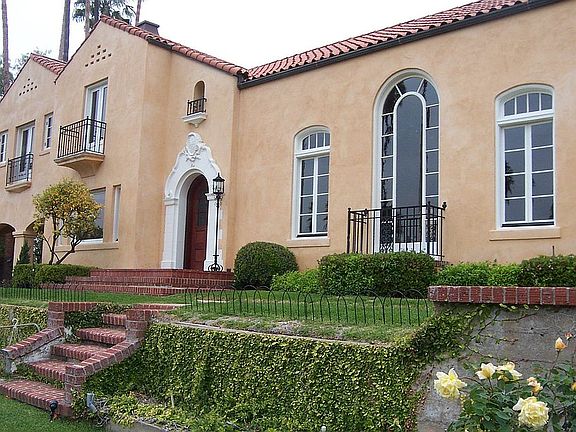 4th image of 1771 La Cuesta Dr