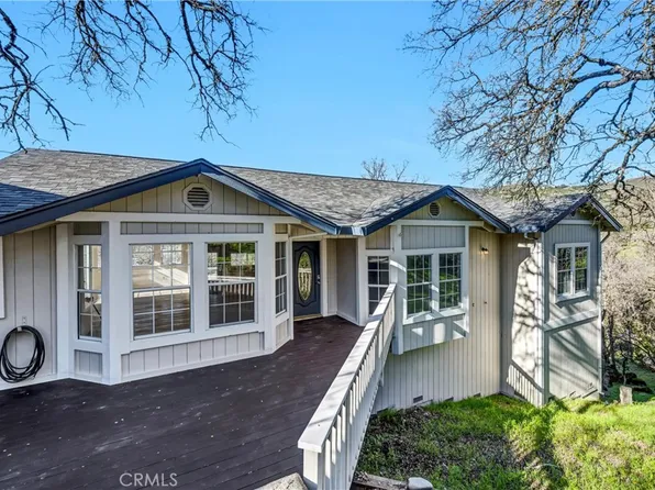 17039 Knollview Dr, Hidden Valley Lake, CA 95467