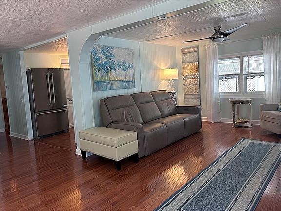 5th image of 1100 BELCHER ROAD S #176