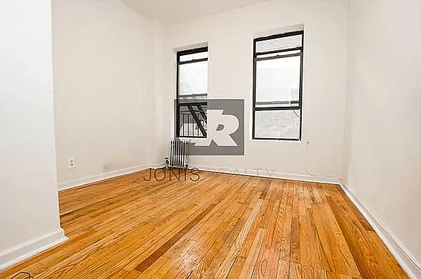 Rented by Jonis Realty | media 1