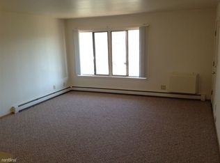 3700 S 61st St, Milwaukee, WI 53220
