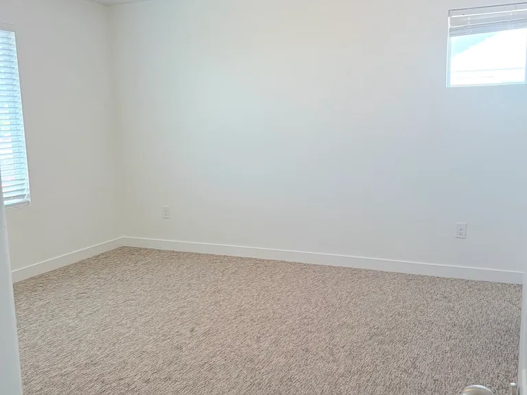 3587 W Grassland Dr #1 — Photo 12