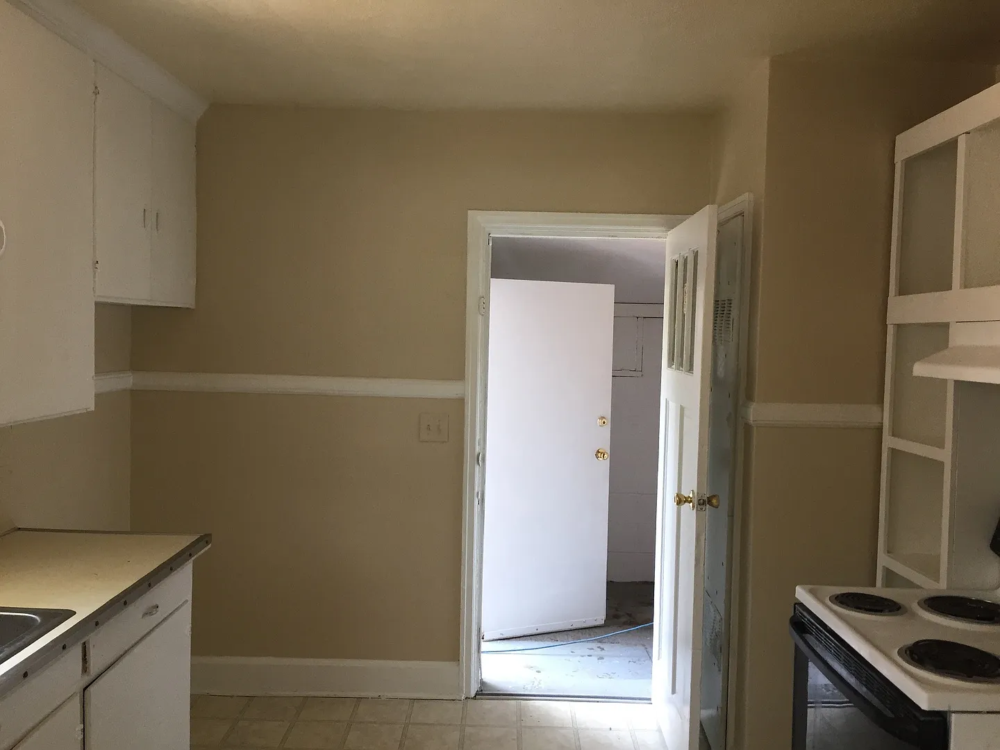 **Available Now**Midtown Columbus, Ga 3 Bedroom / 1.5 Bathroom Home For Rent — Photo 4