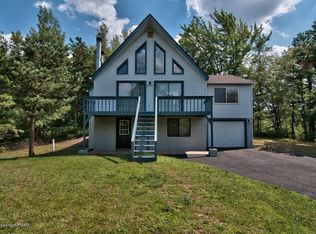 1246 Clover Rd, Long Pond, PA 18334