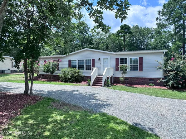 105 Sunset Court, Hampstead, NC 28443