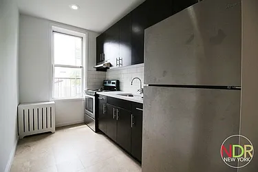 Rented by Next Door Realty NYC