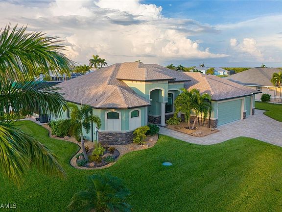 4th image of 15466 Seafoam Cir