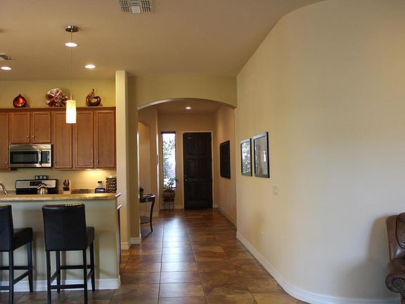 5th image of 621 W Placita Campo De Adobes