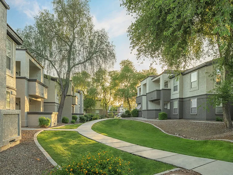 ORA Apartments — Photo 27