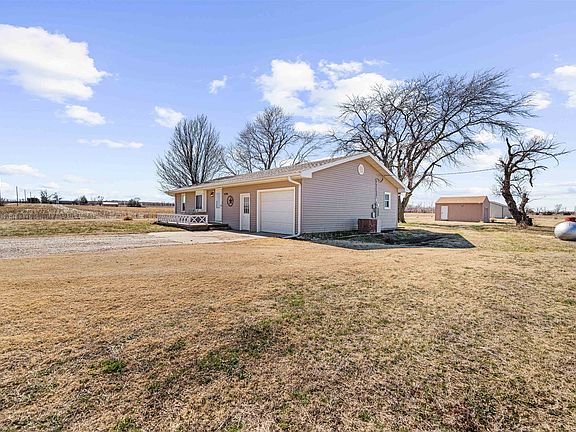 4th image of 1808 S Lightville Rd