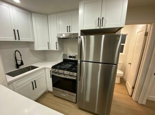 432 S Palm St APT 1, Turlock, CA 95380