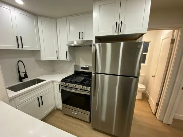 432 S Palm St APT 1, Turlock, CA 95380