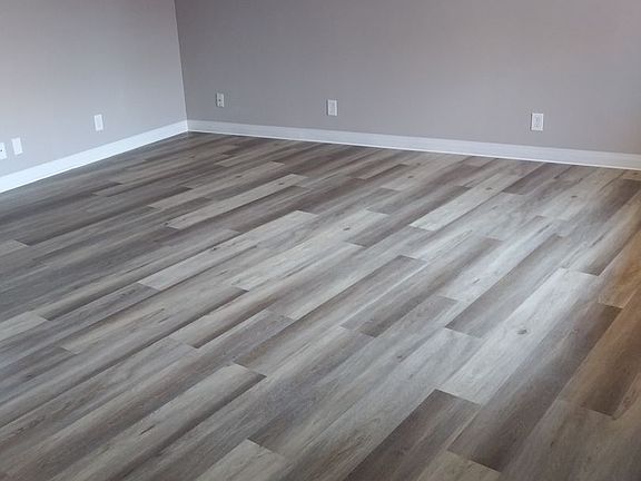 2nd image of 486 Buckeye St APT 9