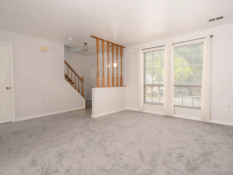 404 Terry Ct #B3 — Photo 8