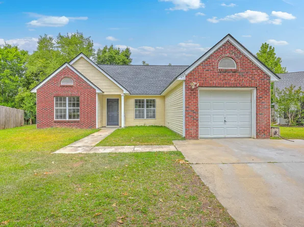 206 Barnwell St, Summerville, SC 29483