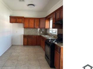 1700 W 43rd St APT A, Los Angeles, CA 90062