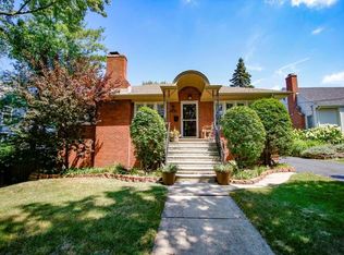 214 E 6th St, Lockport, IL 60441