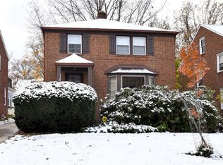 3562 Radcliffe Rd, Cleveland Heights, OH 44121