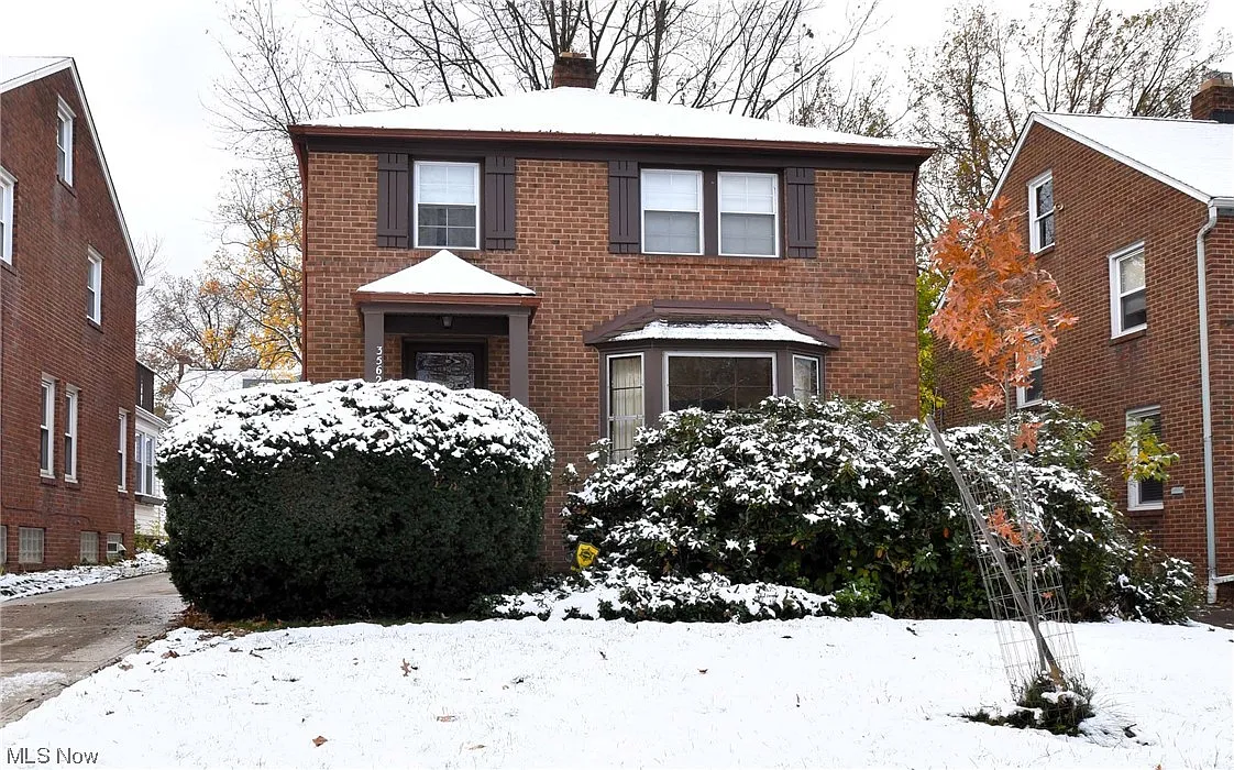 3562 Radcliffe Rd photo 1