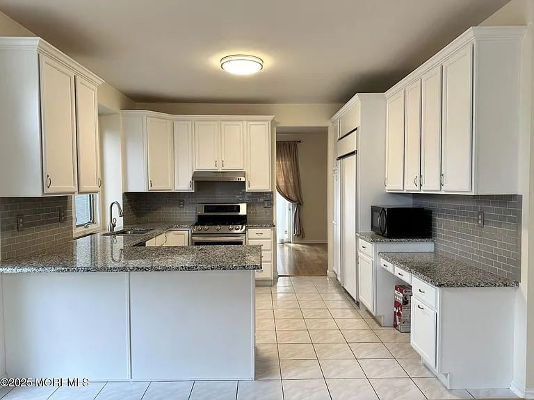 166 La Quinta Ct — Photo 7