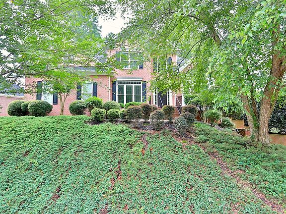 2nd image of 2174 Summerchase Dr