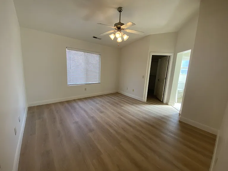 1614 N 2130 W — Photo 13