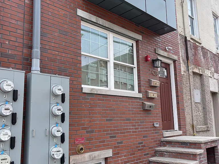 1430 S 6th St #1 — Photo 9