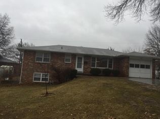1704 Doris Dr, Columbia, MO 65202