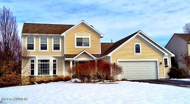 1st image of 327 Sandy Ct
