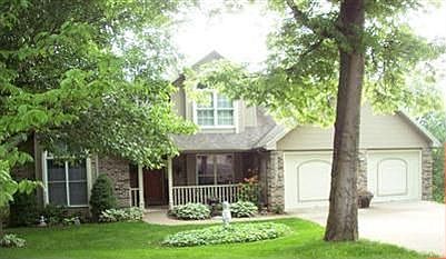 2nd image of 704 Briarwood Ct