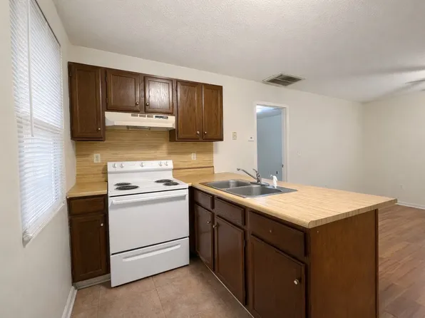 1170 Miller St APT 1, Paducah, KY 42003