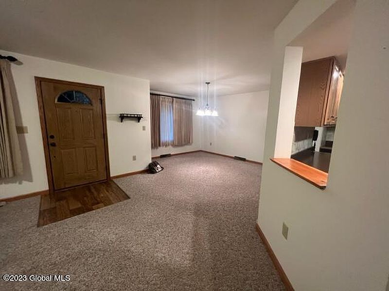 5th image of 4 Country Club Drive