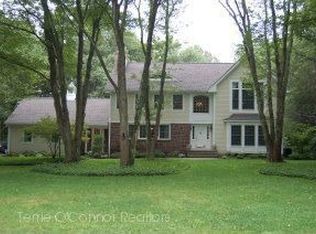 48 Dimmig Rd, Upper Saddle River, NJ 07458