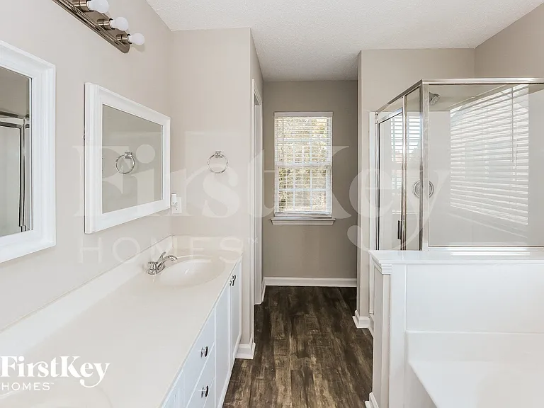 4852 Asherton Pl NW — Photo 8