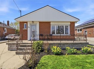 80 Malta Dr, Hamilton, ON L8K 4S8
