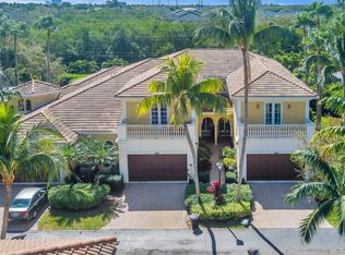 102 Renaissance Dr, North Palm Beach, FL 33410