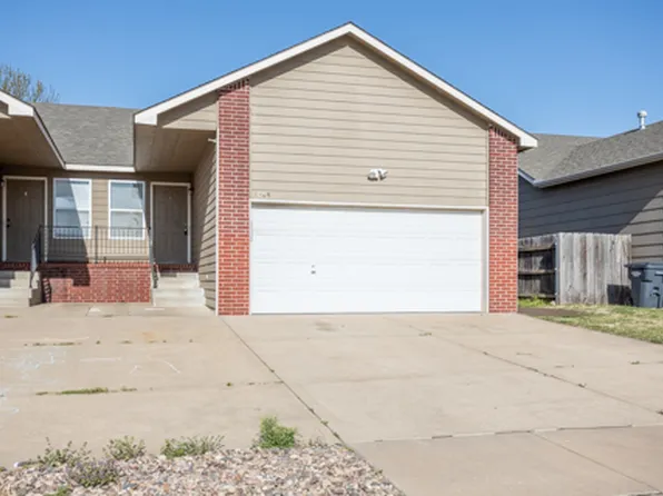 1008 E Karla Ct, Haysville, KS 67060