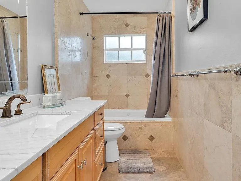 16627 Deer Path Ln — Photo 13