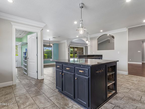 5th image of 11341 Camelot Estates Dr