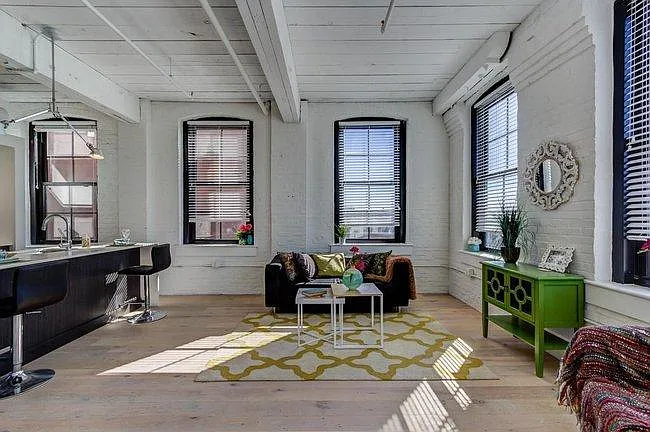 430 Fairmount — Photo 30