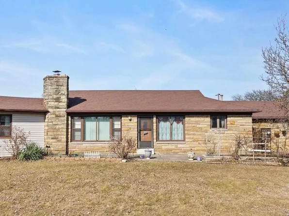 5025 Vermont Ln, Fort Wayne, IN 46815