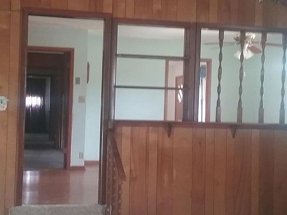 4th image of 3321 Woodbury Hwy