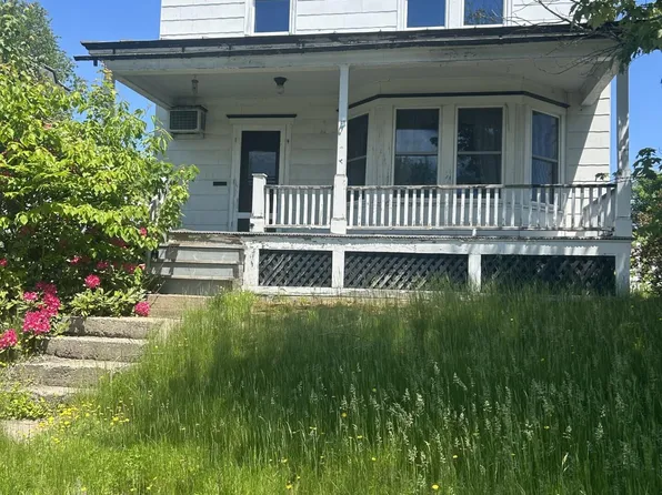 9 Otis Street, Livermore Falls, ME 04254