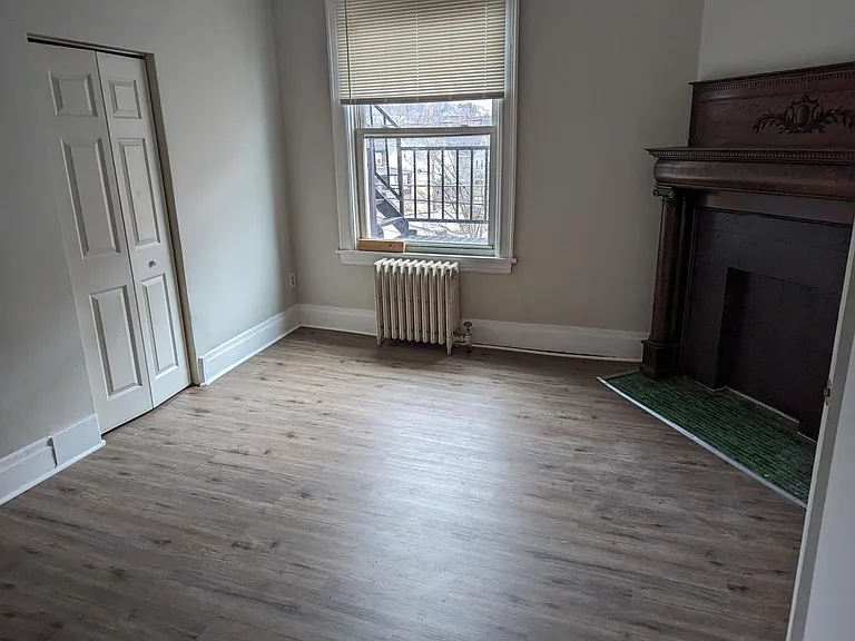 501 Greenfield Ave #2 — Photo 1