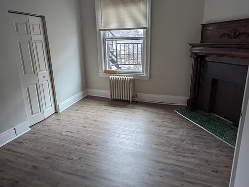 501 Greenfield Ave #2 Photo 1