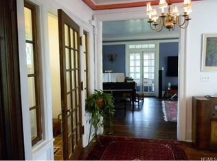 87 Edgecliff Ter, Yonkers, NY