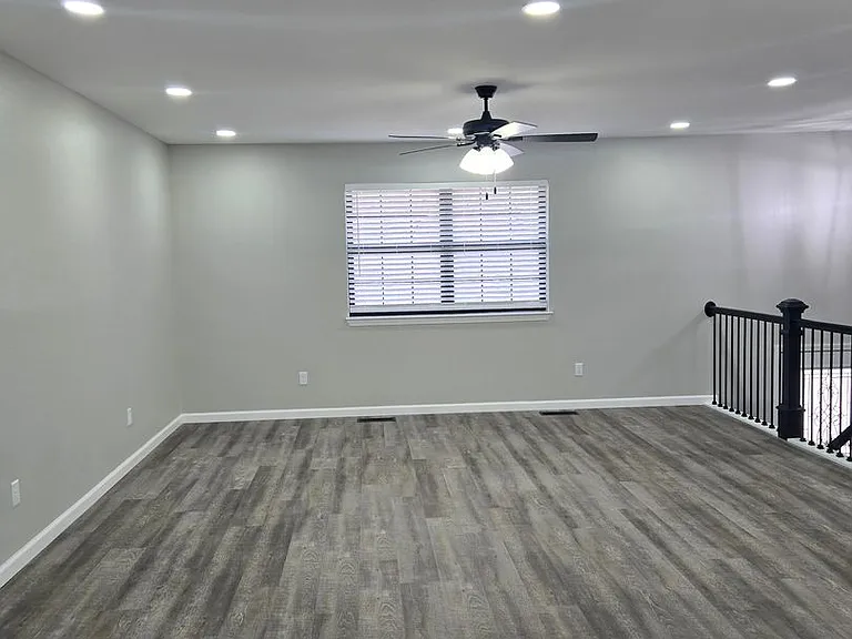 803 Monterey Dr — Photo 21