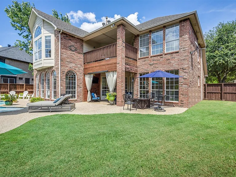 5901 Norfolk Ln — Photo 34